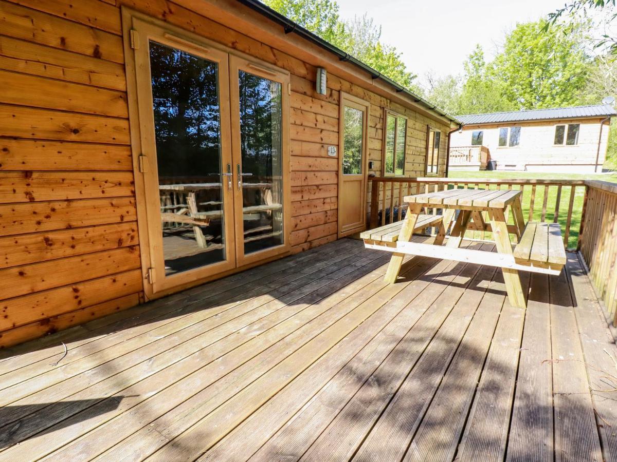 Lodge Three Truro Zewnętrze zdjęcie